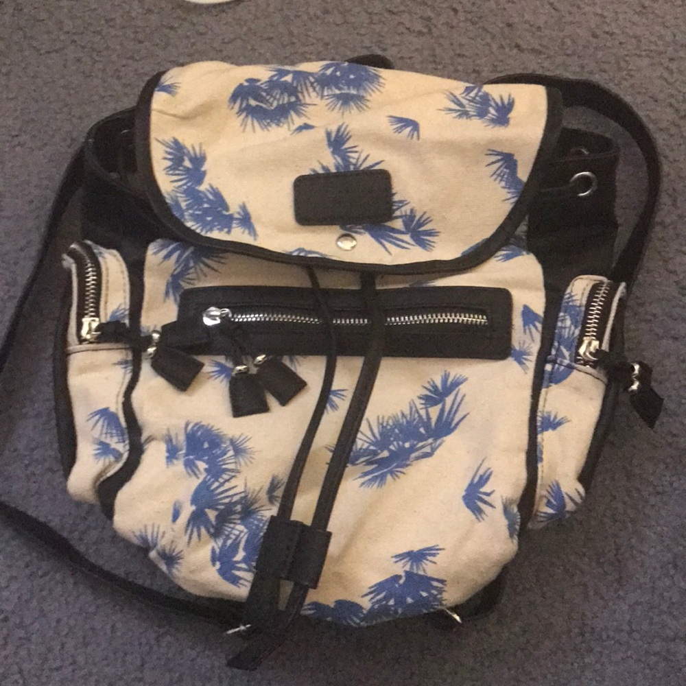 Mini roxy bag:))